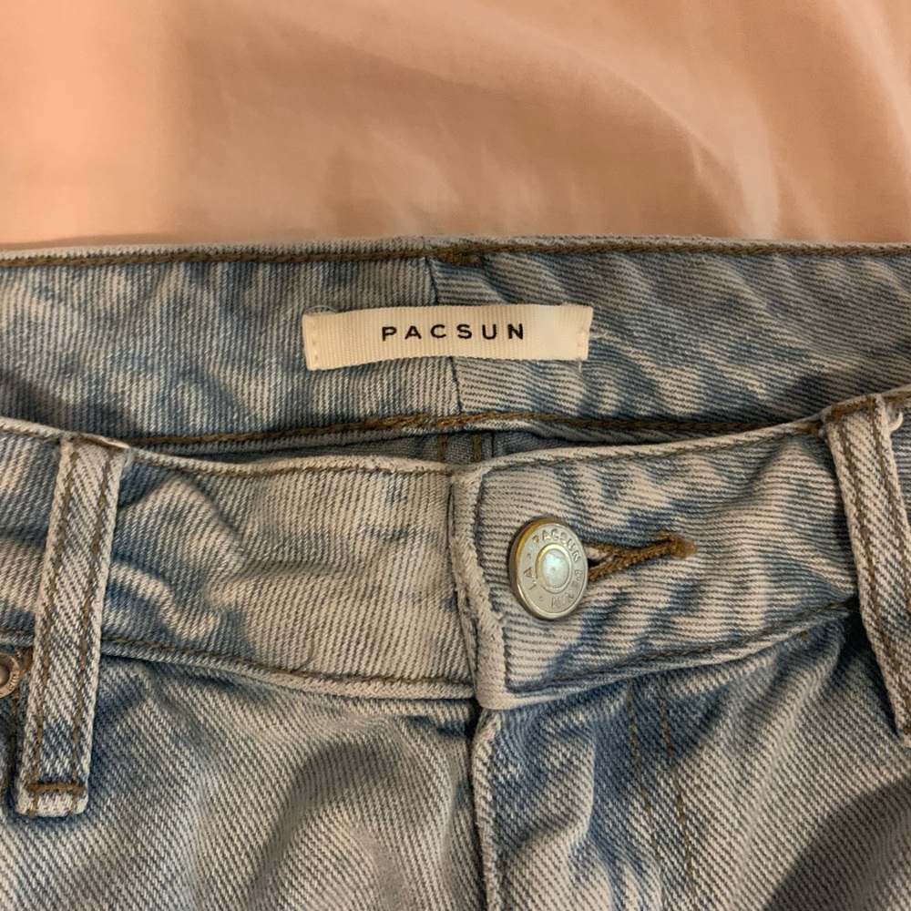 Pacsun light wash denim mom jeans